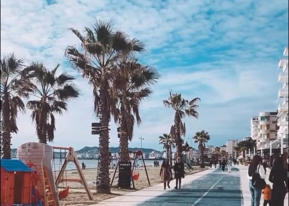 Durres Strand Direkt Am Meer Экстерьер фото
