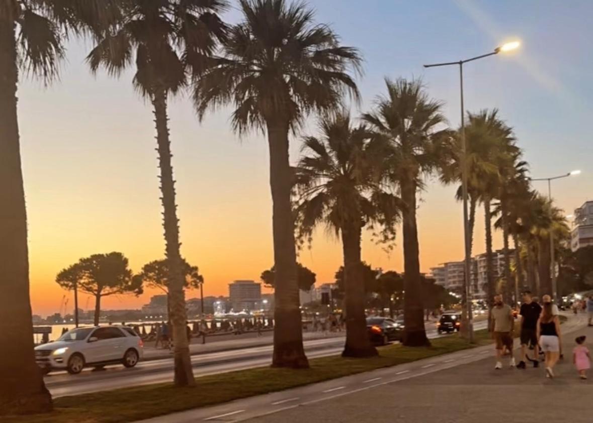 Durres Strand Direkt Am Meer Экстерьер фото