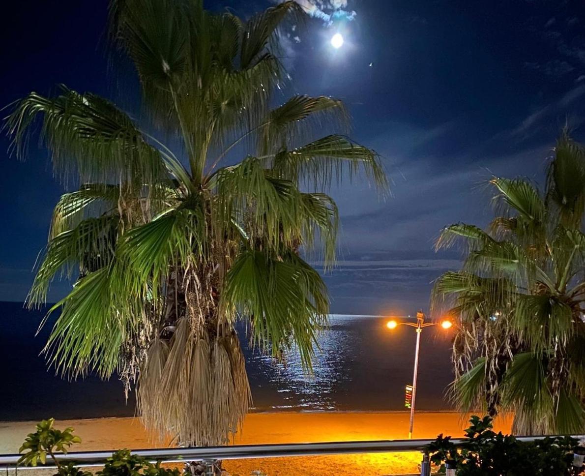 Durres Strand Direkt Am Meer Экстерьер фото